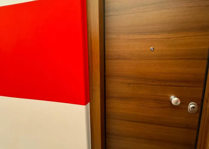 Hermes Suite By Zeussuites