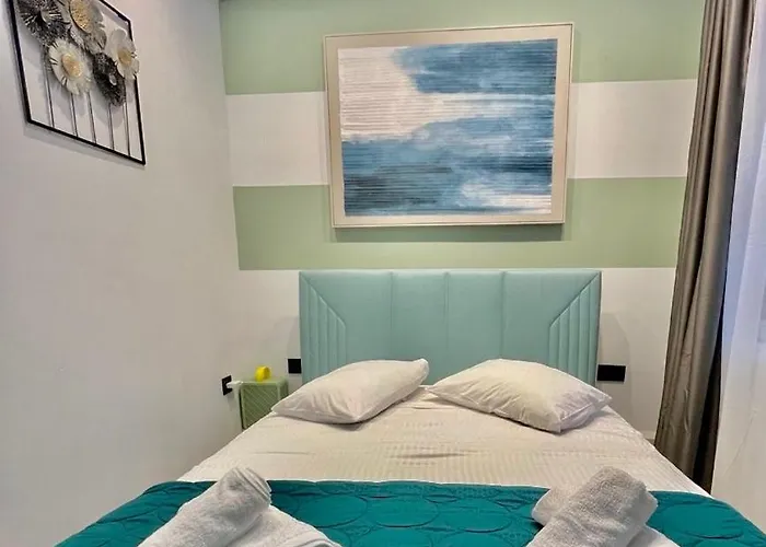 Hermes Suite By Zeussuites