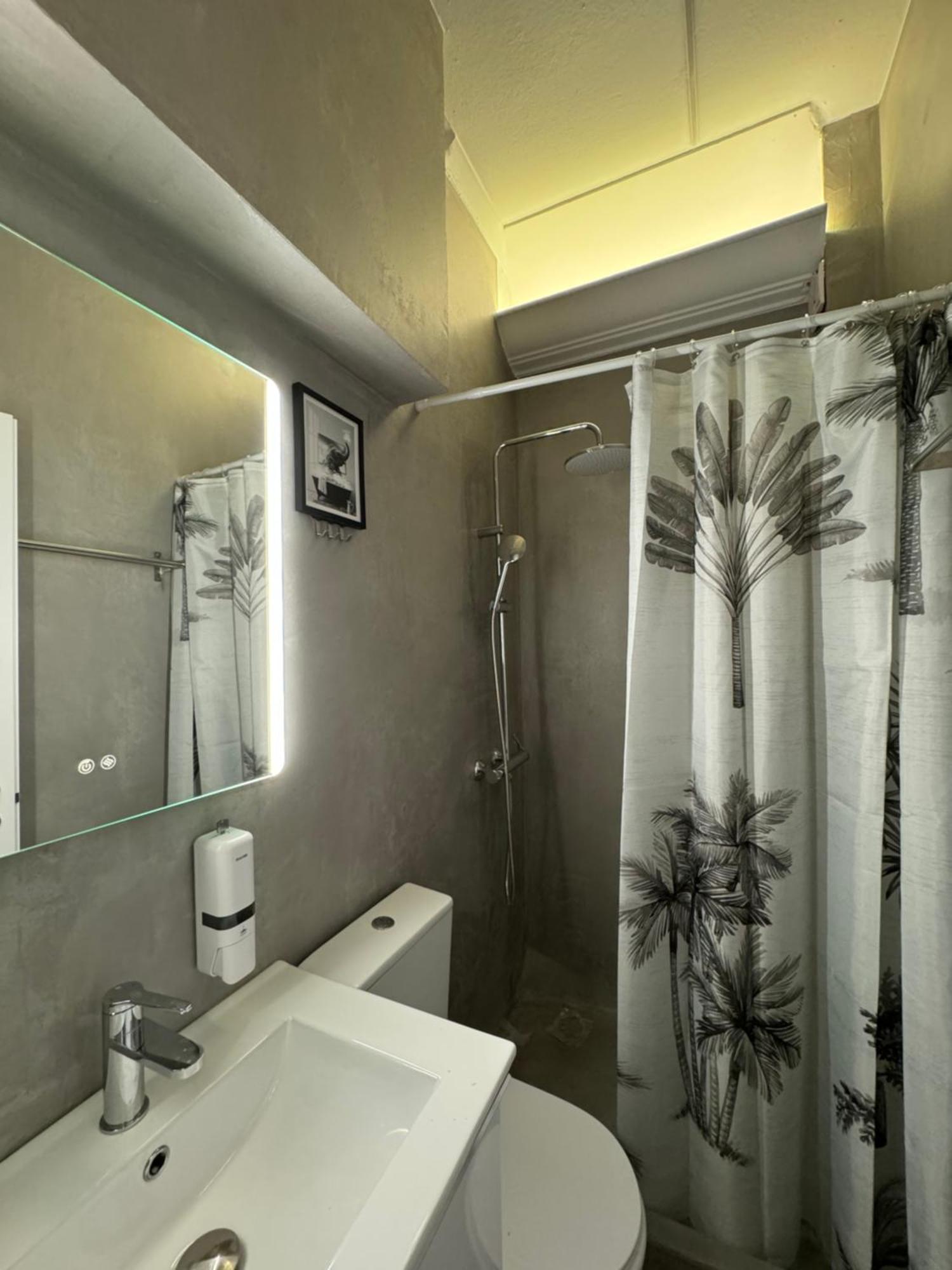 Hermes By Zeussuites *